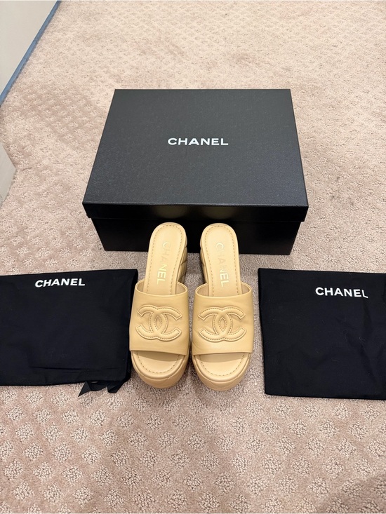 CHANEL Shoes - CHANEL Beige Leather CC Logo Slide Mules